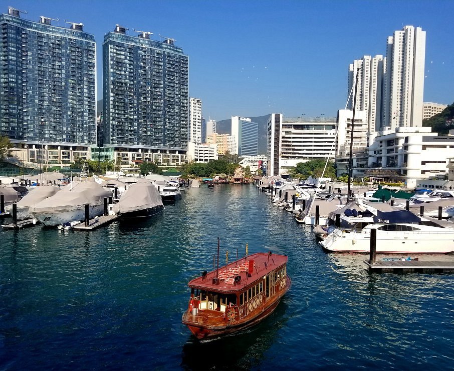 Aberdeen fishing village