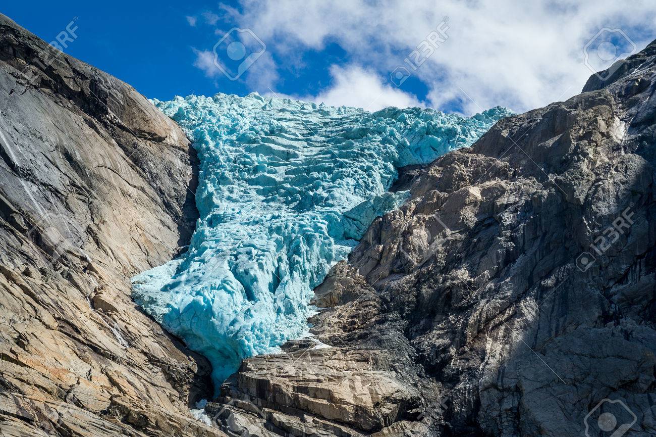 Briksdalsbreen glacier